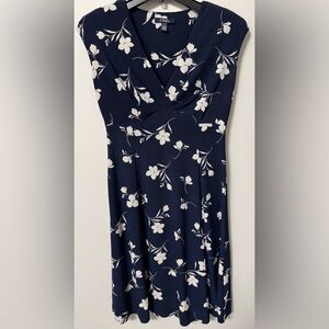 Chaps Navy and White Floral V-Neck Midi Dress